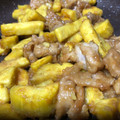 Sa〜ちゃん's cooksnap of when they made さつまいもと豚肉のバター醤油炒め.