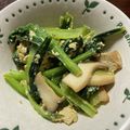 なつっこりー's cooksnap of when they made 小松菜としめじと玉子のポン酢炒め.