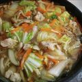 ⭐とっくん⭐'s cooksnap of when they made 鶏もも肉スープ♪簡単白菜春雨人参しめじ.