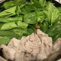 ねみねみ's cooksnap of when they made わが家定番☆ほうれん草と豚バラの常夜鍋.