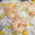 やよい・M's cooksnap of when they made 冷凍ご飯で、エビピラフ.