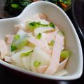 クレちゃん's cooksnap of when they made かぶとハムのマリネ.