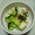 ミセス♡ エス's cooksnap of when they made 簡単☆やまいもときゅうりの梅肉あえ.