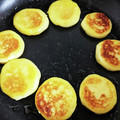 ★ゆむ★'s cooksnap of when they made ジャガイモもち with とろけるチーズ.