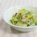 umemodoki's cooksnap of when they made 白菜とあさりの煮物.