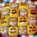 ☆さるまこ☆'s cooksnap of when they made ホットケーキミックスで！おばけちぎりパン.