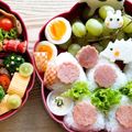 キャシーキャサリン's cooksnap of when they made お弁当の隙間に♪レタスでお花.