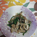 くネコまろす's cooksnap of when they made 春菊と舞茸の和え物.
