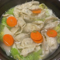 酒ＬＯＶＥナオコ's cooksnap of when they made 冷凍ギョーザで簡単＆時短の白菜鍋.
