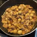 クック0T6N7K☆'s cooksnap of when they made 鶏もも肉とうずら卵の煮物.