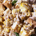 よん's cooksnap of when they made 厚揚げと鶏ミンチの卵炒め.