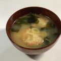 ☆コロ♡'s cooksnap of when they made 簡単♪【あぶら麩とワカメのお味噌汁】.