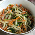 クック0T5NA5☆'s cooksnap of when they made もやしとほうれん草のナムル.