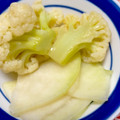 Chang★'s cooksnap of when they made コールラビとカリフローレの簡単ピクルス.