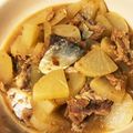 marulemon's cooksnap of when they made 大根とサバ味噌缶の煮物.