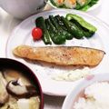 クックE662AA☆'s cooksnap of when they made 鮭のムニエル☆.