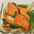yokoyoko76's cooksnap of when they made 揚げずに簡単！鮭の南蛮漬け.