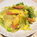 クックQPU4ZJ☆'s cooksnap of when they made レタスと玉子と魚肉ソーセージの胡麻油炒め.