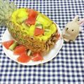 みかかめ's cooksnap of when they made 誕生日パイナップルボートフルーツ盛合せ.