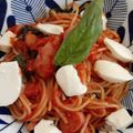 mmmksss's cooksnap of when they made モッツァレラとバジルのトマト缶パスタ★.