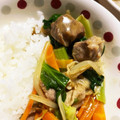 あたむ❤189's cooksnap of when they made 青梗菜と豚の中華丼カレー風味.