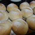 にゃんがす's cooksnap of when they made 基本の丸パン.