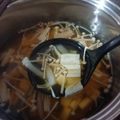 クックL0OSLU☆'s cooksnap of when they made 湯葉入りすまし汁@倉敷市学校給食.