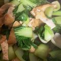 TSUKURUBE's cooksnap of when they made チンゲン菜と油揚げの煮浸し.