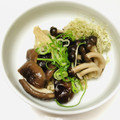 azbjbn's cooksnap of when they made 【農家のレシピ】きのこの酒蒸し.