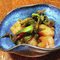 ちゃちゃまる26's cooksnap of when they made 簡単！こんにゃくと甘長ししとうの甘辛煮.