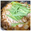 kemi★'s cooksnap of when they made 豚肉と白菜とモヤシとニラの旨辛鍋.