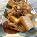 きっかママ's cooksnap of when they made 厚揚げとしめじのにんにくバター醤油炒め★.