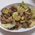 きらり流れ星's cooksnap of when they made 豚肉とエリンギとズッキーニ柚子胡椒炒め.