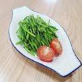 パンダ達の母です。's cooksnap of when they made ぐるはす(水蓮菜)の炒め物.