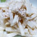 ☆とん吉☆'s cooksnap of when they made レンジdeチン！大根のごまマヨ和え.