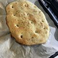 ★みーちゃんママ★'s cooksnap of when they made 簡単パン作り☆フォカッチャ.