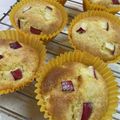 あっぱれ！！'s cooksnap of when they made いちごとクリームチーズのふんわりマフィン.