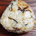 まやしゅうまま's cooksnap of when they made 揚げ玉と桜海老のおにぎり.