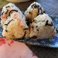 マールマル's cooksnap of when they made ฺ塩昆布と桜えびのおにぎり.
