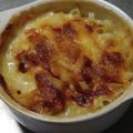 きーみきみ's cooksnap of when they made 余った粉ミルク缶消費に！マカロニグラタン.