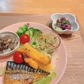 ★もとこ★'s cooksnap of when they made 食用菊ときゅうりとじゃこの酢の物.