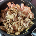 mame_cook4's cooksnap of when they made 豚バラとエリンギごぼう炒め♪♪.