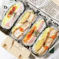 RIKOTORA's cooksnap of when they made とんかつのおにぎらず.