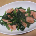 きらり流れ星's cooksnap of when they made ほうれん草と魚肉ソーセージの塩胡椒炒め.