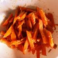 大きくなぁれ！'s cooksnap of when they made レンジで簡単♪子供が喜ぶ人参のごま和え.