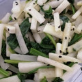 AiYuKE's cooksnap of when they made 大根とほうれん草炒め.