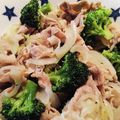 rukiruna's cooksnap of when they made 簡単お弁当✿ブロッコリーと豚肉塩炒め.