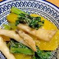 emi☆24's cooksnap of when they made しめじ・小松菜・パプリカのごま和え.