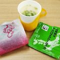 蕎麦の華's cooksnap of when they made 大人味　山椒とおかかのおにぎり.