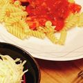 Tonkoshi's cooksnap of when they made 旨み凝縮！赤海老のガーリックトマトパスタ.